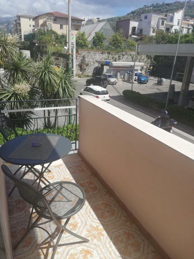 Maison Flavia ซอร์เรนโต ภายนอก รูปภาพ